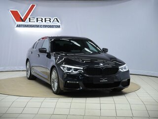 2018 BMW 5 серии 530i xDrive VII (G30/G31/G38), чёрный, 2790000 рублей, вид 3