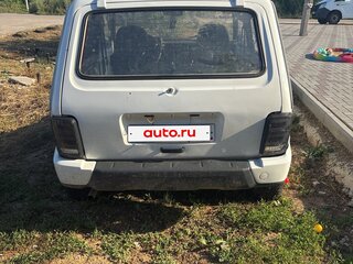 2005 Lada (ВАЗ) 2121 (4x4) I Рестайлинг, белый, 270000 рублей, вид 3