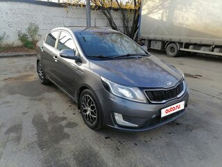 2012 Kia Rio 4-speed III, серый, 720000 рублей, вид 2
