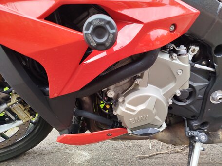 2016 BMW S 1000 R, красный, 1150000 рублей, вид 4