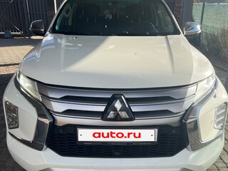 2022 Mitsubishi Montero Sport III Рестайлинг, белый, 3850000 рублей, вид 2
