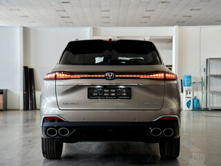 2025 Changan CS75 Plus IV, бежевый, 4249900 рублей, вид 4