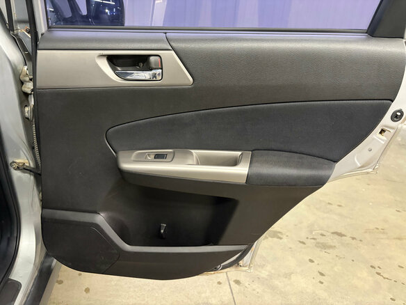 2008 Subaru Forester III, серебристый, 987000 рублей - вид 17