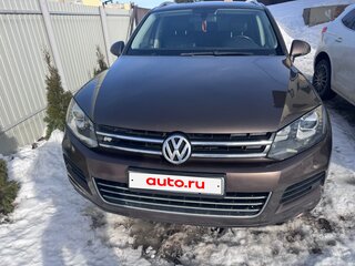 2014 Volkswagen Touareg II, коричневый, 2150000 рублей, вид 1