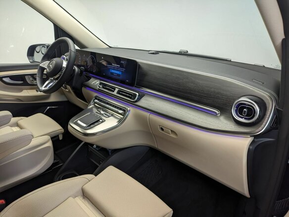 2026 Mercedes-Benz V-Класс Extra Long 300 d экстра длинный III (W447) Рестайлинг 2, чёрный, 14800000 рублей - вид 7