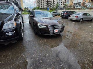 2010 Audi A8 Long III (D4), коричневый, 1350000 рублей, вид 2