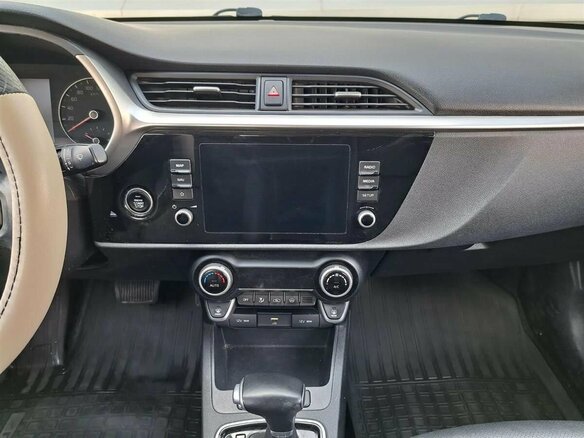 2020 Kia Rio IV Рестайлинг, серый - вид 15