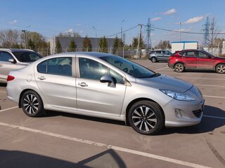 2015 Peugeot 408 I, серебристый, 900000 рублей, вид 3