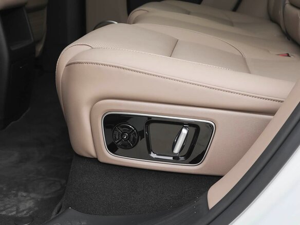 2026 Li Auto (Lixiang) L7 52.3 kWh I Рестайлинг, белый, 8695000 рублей - вид 13