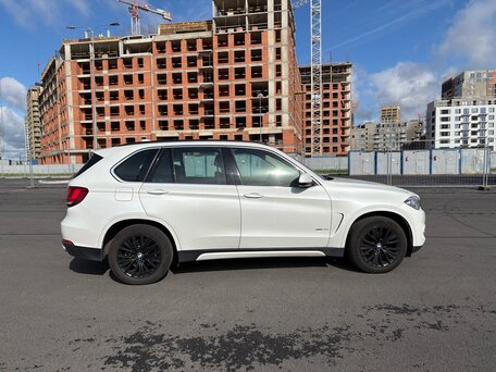 2015 BMW X5 35i III (F15), белый, 3200000 рублей, вид 4
