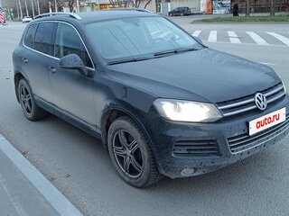 2013 Volkswagen Touareg II, чёрный, 2050000 рублей, вид 3