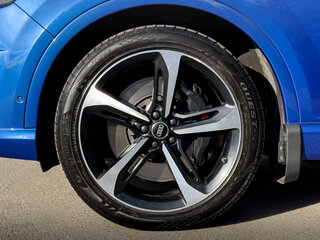 2016 Audi Q7 II (4M), синий, 4280000 рублей, вид 5