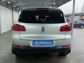 2012 Volkswagen Tiguan I Рестайлинг, серебристый, 999000 рублей, вид 4