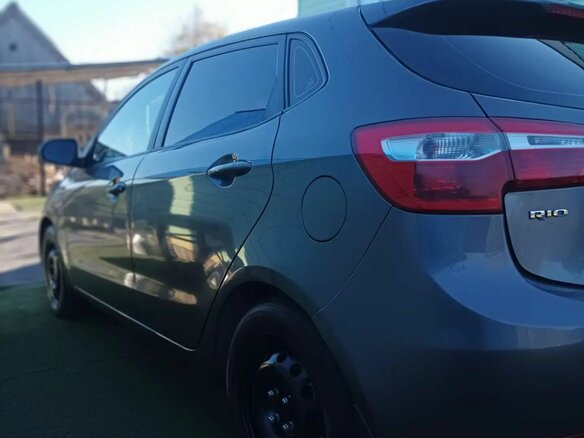 2014 Kia Rio III, серый, 780000 рублей - вид 12