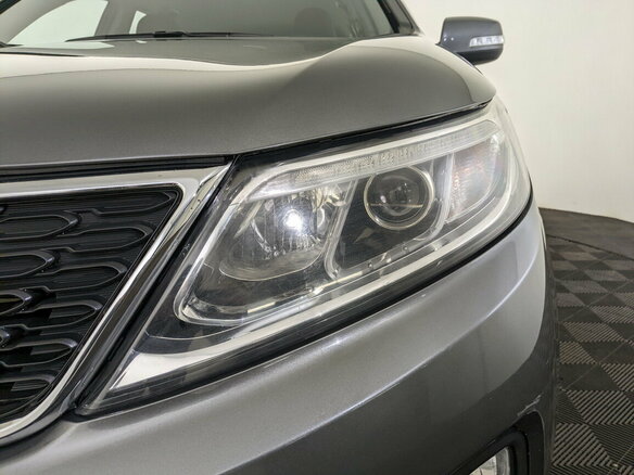 2014 Kia Sorento II Рестайлинг, серый, 1850000 рублей - вид 16