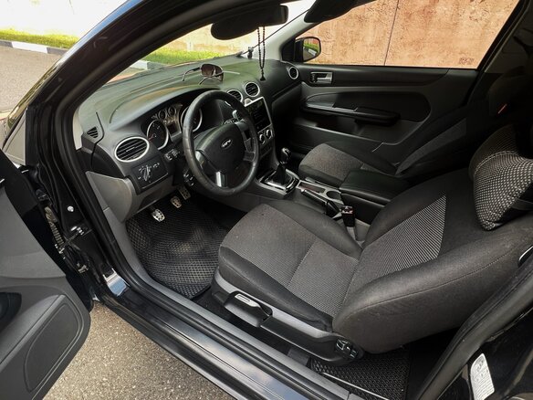 2010 Ford Focus II Рестайлинг, чёрный - вид 10