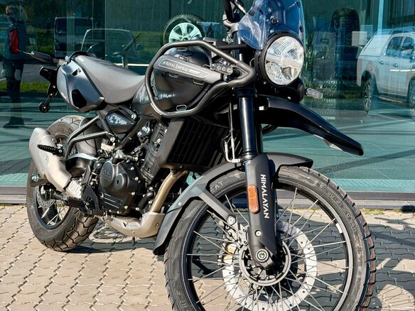 2026 Royal Enfield Himalayan, чёрный, 620000 рублей