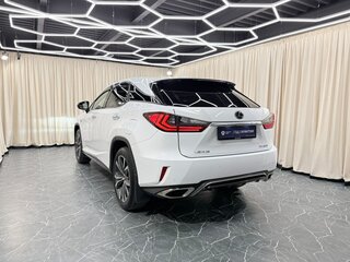 2018 Lexus RX 300 IV, белый, 4499900 рублей, вид 4