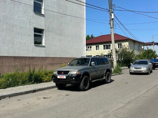 2001 Mitsubishi Pajero Sport I, серебристый, 450000 рублей, вид 4