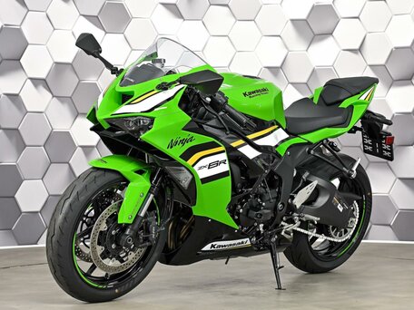 2025 Kawasaki ZX-6 Ninja, зелёный, 1499000 рублей, вид 2