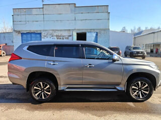 2017 Mitsubishi Pajero Sport III, серый, 2580000 рублей, вид 2