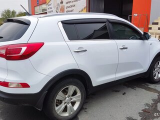 2012 Kia Sportage III, белый, 1350000 рублей, вид 3