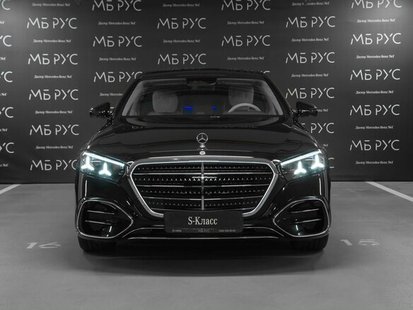 2026 Mercedes-Benz S-Класс 450 Long 4MATIC VII (W223) Рестайлинг, чёрный, 30635000 рублей - вид 4