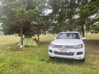 2012 Volkswagen Touareg II, белый, 1750000 рублей, вид 5