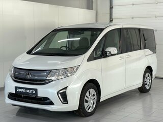 2020 Honda Stepwgn V Рестайлинг, белый, 2349000 рублей, вид 3