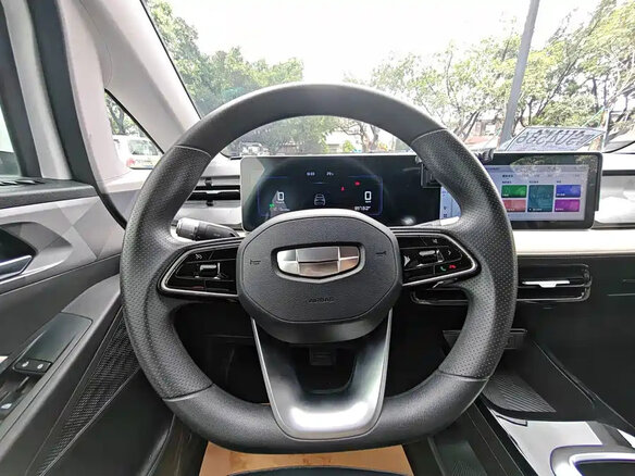 2024 Geely Geometry E 33.5 kWh, белый, 1071008 рублей - вид 14