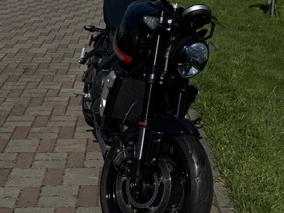 2022 Triumph Trident 660, чёрный, 790000 рублей - вид 5