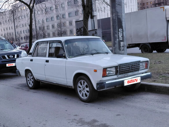 2001 Lada (ВАЗ) 2107, белый, 150000 рублей - вид 6