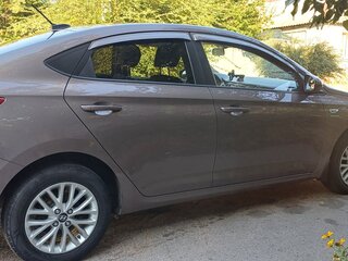2019 Hyundai Solaris II, бежевый, 1650000 рублей, вид 3