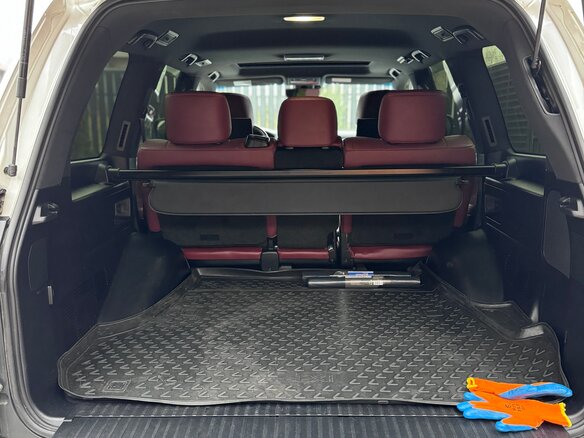 2019 Lexus LX 570 III Рестайлинг 2, белый, 7999999 рублей - вид 17