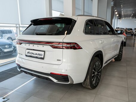 2026 Geely Monjaro I Рестайлинг, белый, 4954990 рублей, вид 4