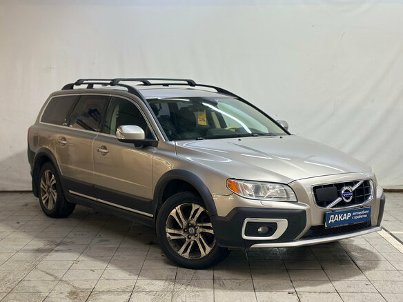 2011 Volvo XC70 II, бежевый, 1440000 рублей - вид 1