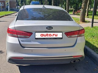 2017 Kia Optima IV, серебристый, 1070000 рублей, вид 2