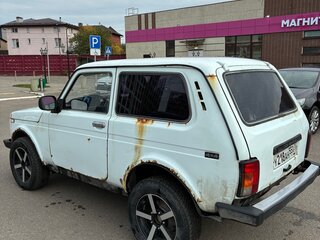 2011 Lada (ВАЗ) 2121 (4x4) I Рестайлинг, белый, 330000 рублей, вид 4