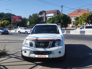 2011 Nissan Pathfinder III Рестайлинг, белый, 1750000 рублей, вид 2