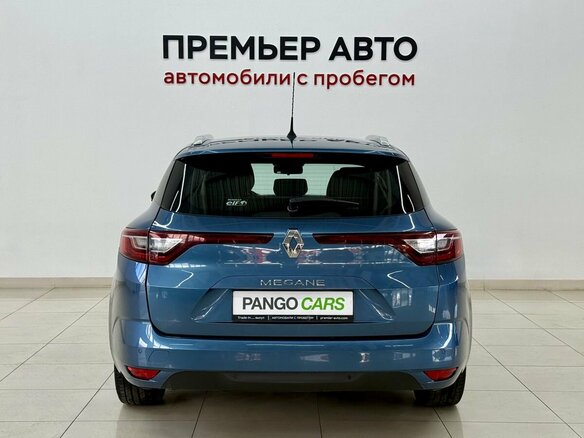 2017 Renault Megane IV, синий, 1390000 рублей - вид 4