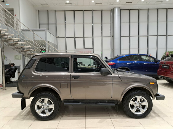 2019 Lada (ВАЗ) 2121 (4x4) I Рестайлинг, коричневый - вид 3