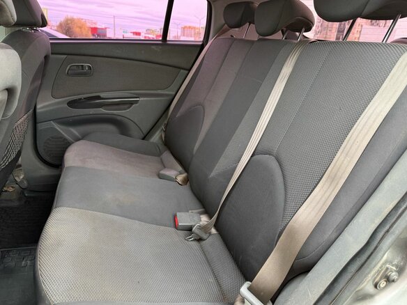 2011 Kia Rio II Рестайлинг, серебристый, 549000 рублей - вид 19