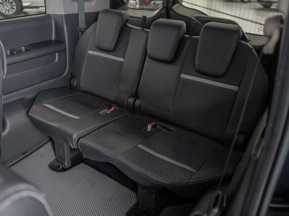 2016 Honda Stepwgn V, фиолетовый, 1699000 рублей - вид 11