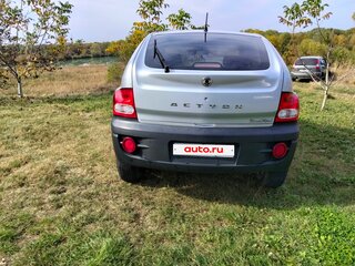 2007 SsangYong Actyon 4-speed I, серебристый, 525000 рублей, вид 3