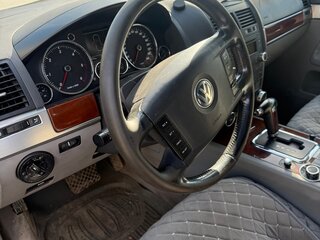 2004 Volkswagen Touareg I, серебристый, 450000 рублей, вид 5