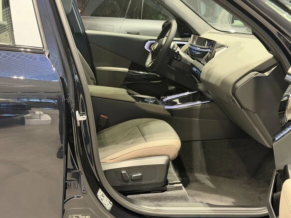 2025 BMW X3 Long 30L xDrive IV (G45/G48), чёрный, 7100000 рублей - вид 2