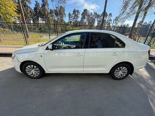 2019 Skoda Rapid I Рестайлинг, белый, 440000 рублей, вид 1