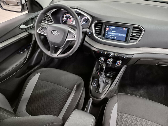 2024 Lada (ВАЗ) Vesta I Рестайлинг (NG), белый - вид 15