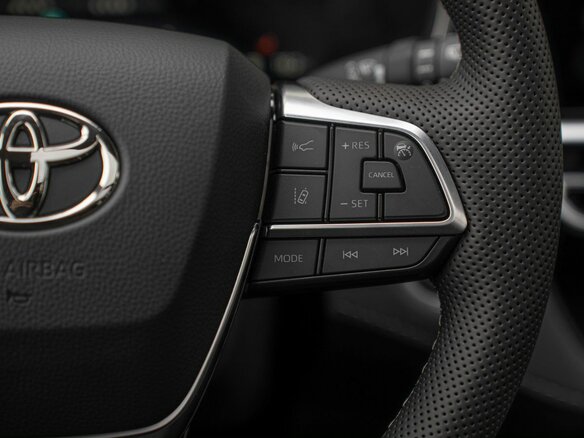 2026 Toyota Highlander IV (XU70), белый, 5900000 рублей - вид 15