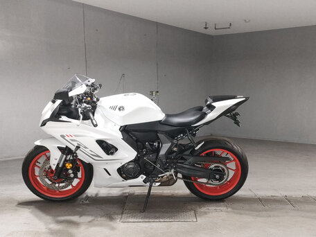 2024 Yamaha YZF-R7, белый, 830000 рублей, вид 2